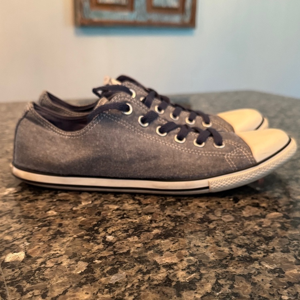 Converse all star denim Navy Canvas Sneakers EUC unisex M8 W10 - Picture 9 of 13